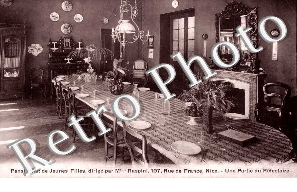 pensionnat de jeunes filles Rue de France