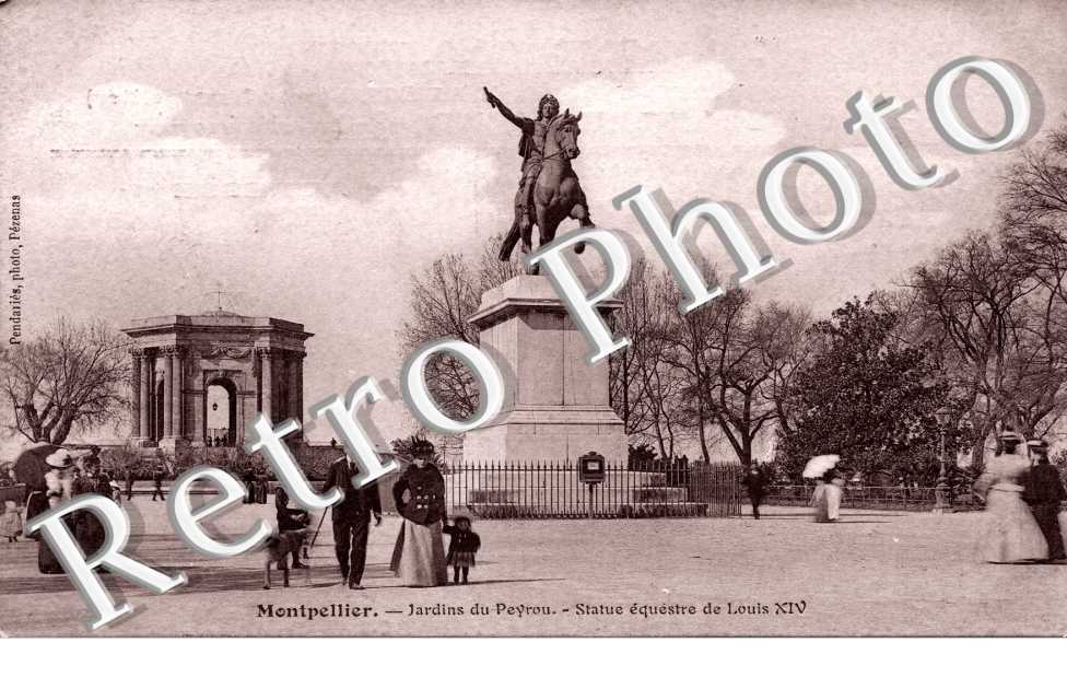 Jardin du Peyrou - statue equestre du Louis XIV