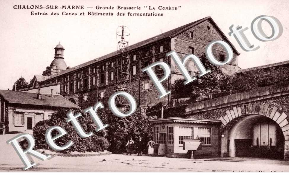 Grande Brasserie de "la Comete", Entree des Caves et Batiments des fermentations