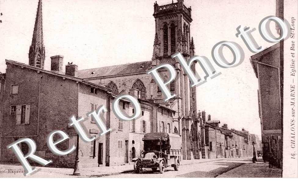 Eglise et Rue Saint-Loup