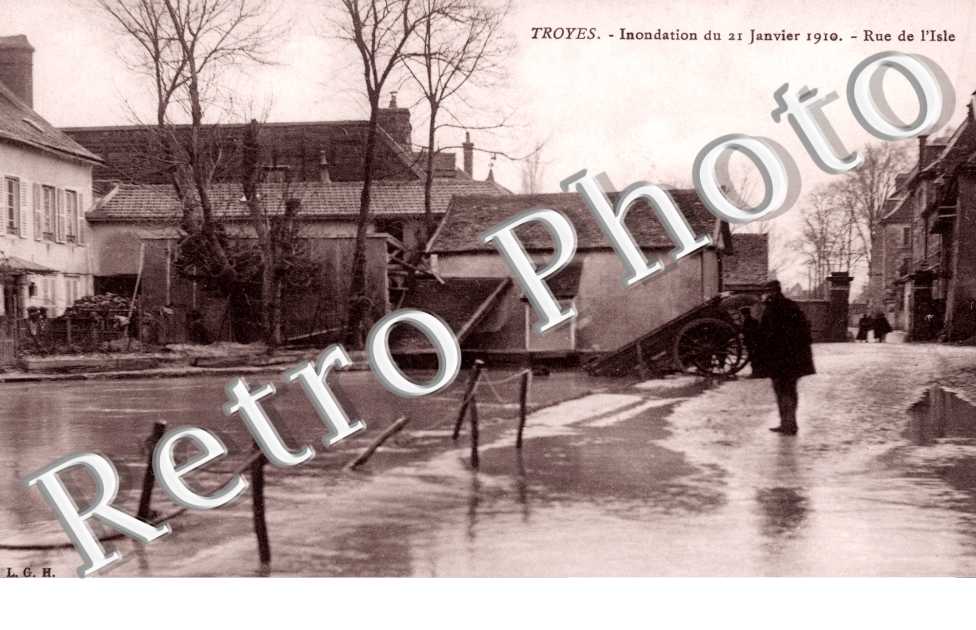 la Rue de l'Isle Pendant l'Inondation, 21 janvier 1910
