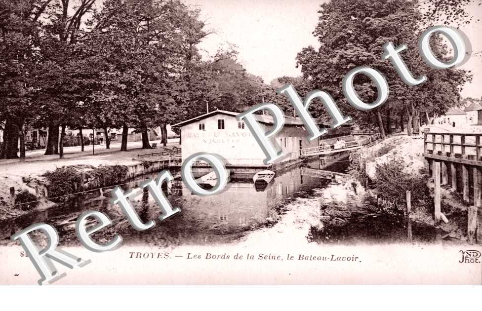 Les Bords de la Saine, le Bateau Lavoir