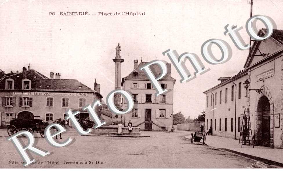 Carte Postale Ancienne Les Hautes Vosges Vallée des lacs vue du Collet Carte Postale Ancienne Les Hautes Vosges Vallée des lacs vue du Collet