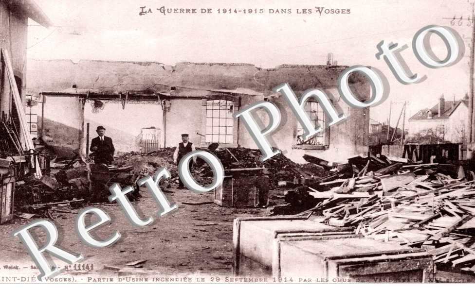 Usine incendiee