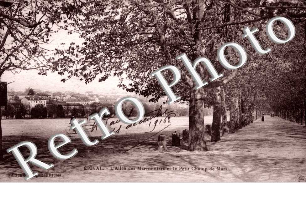 l&#039;Allee des maronniers et le petit Champ de mars