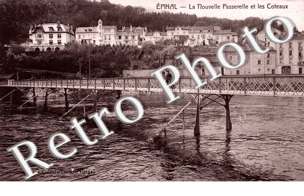 la nouvelle passerelle et les coteaux