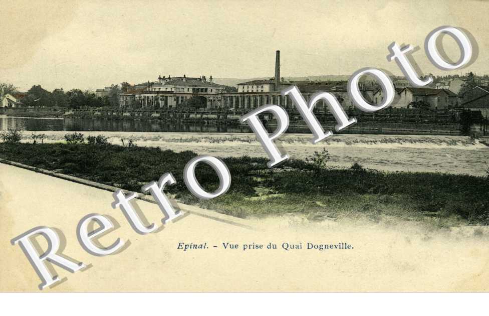 vue prise du quai Dogneville