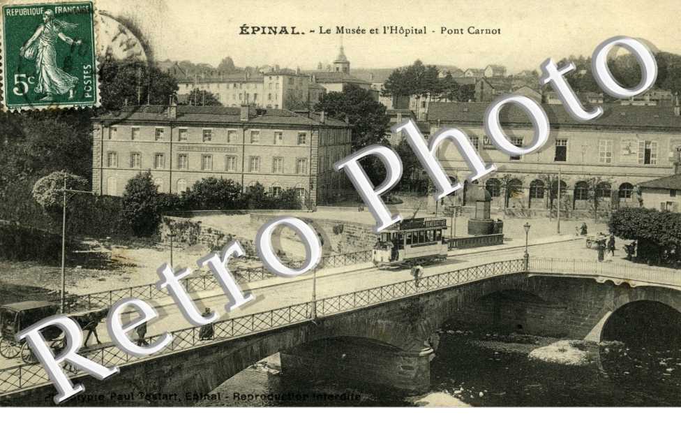 Le Musee et l'Hopital - Pont Carnot
