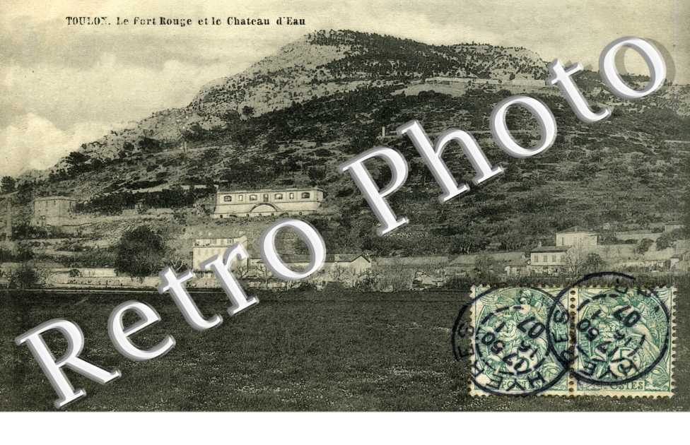 Le Fort Rouge et le Chateau d'Eau