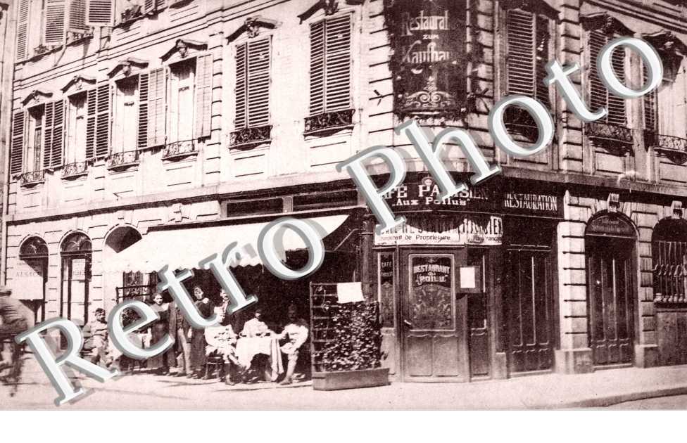 Cafe Parisien "Aux Poilus" - (19 rue de la Douane)