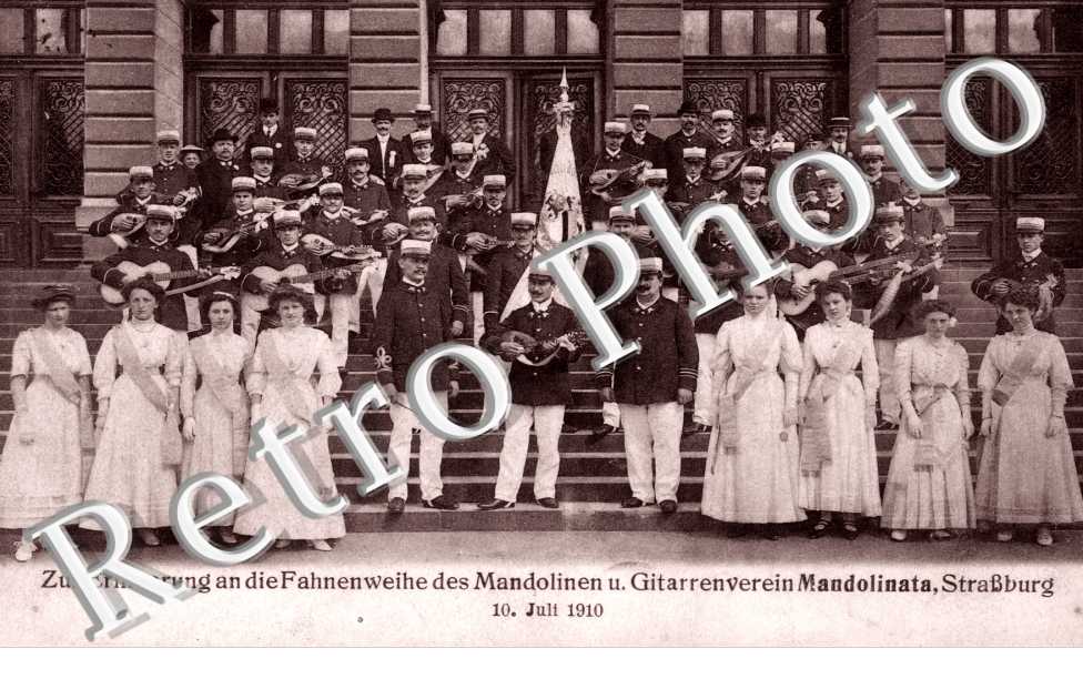 Zur Erinnerung an die Fahnenweihe des Mandolinen u. Gitarrenverein Mandolinata ... 10 juillet 1910 ( concert de guitares et mandolines)