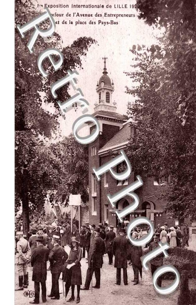 Exposition Internationale de Lille 1920 - avenue des entrepreneurs