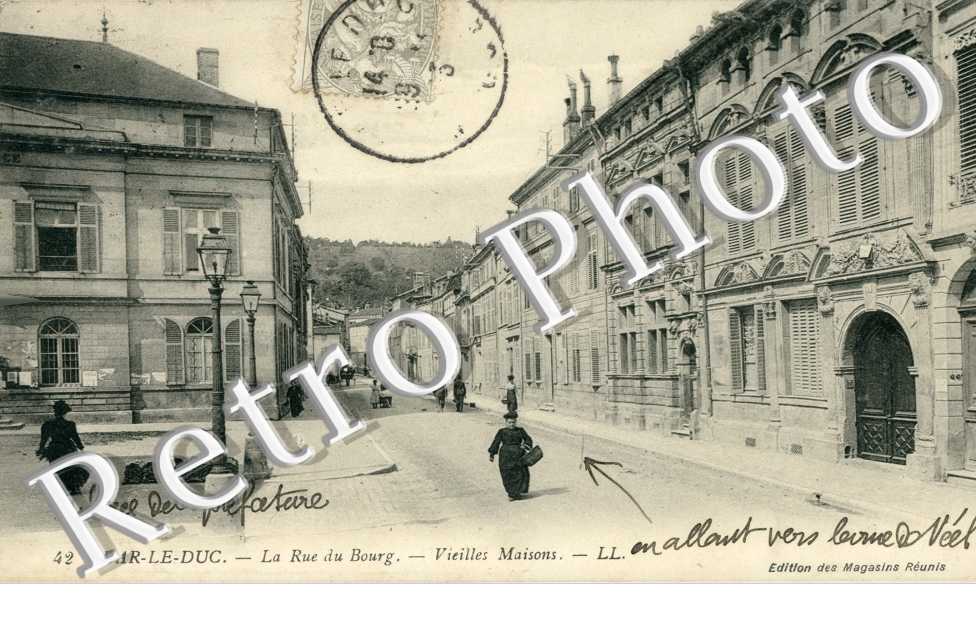 Vieilles Maisons - rue du bourg