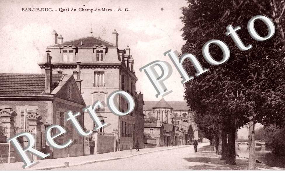 Quai du Champ de Mars