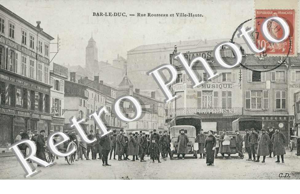 rue Rousseau et ville haute