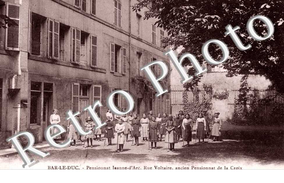 pensionnat Jeanne d'Arc, rue Voltaire