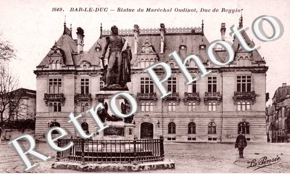 Statue du Marechal Oudinot, duc de Reggio