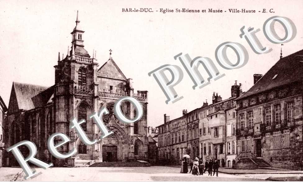 Eglise Saint Etienne et musee