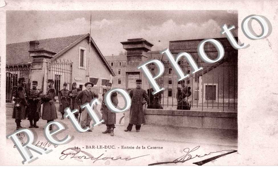 entree de la caserne