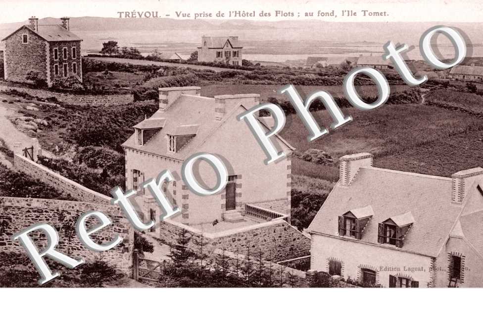 Vue prise de l&#039;Hotel des Flots, Ile Tomet