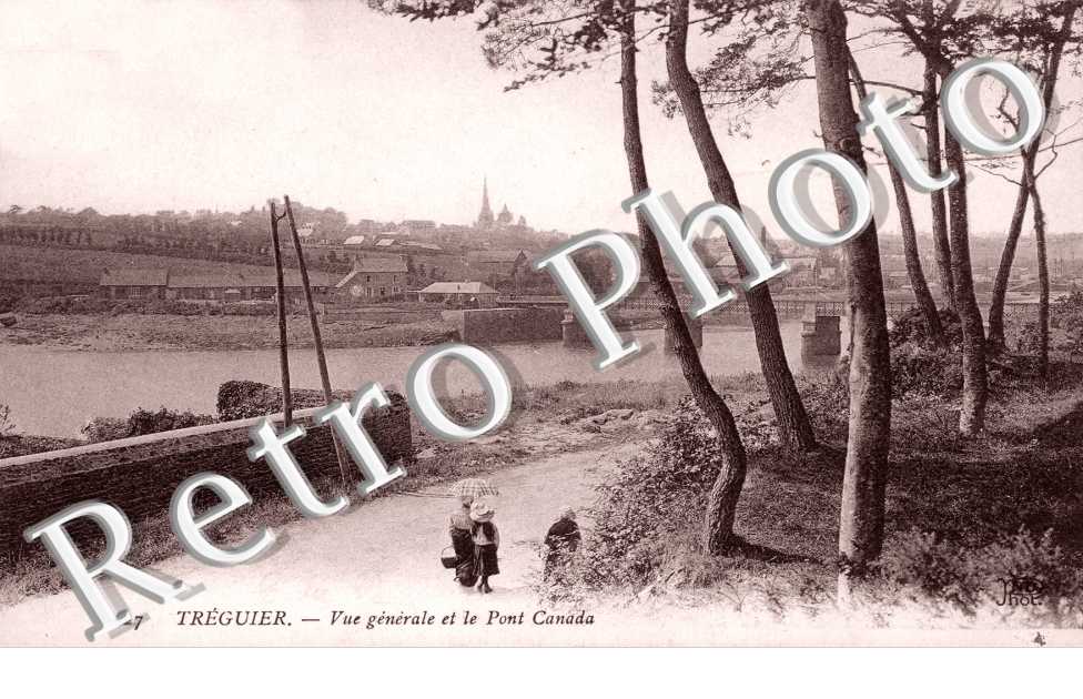 Vue generale et le Pont Canada