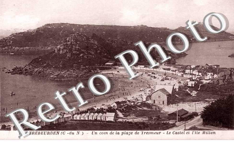 Un coin de la plage de TRESMEUR Le Castel et l&#039;ile Millan