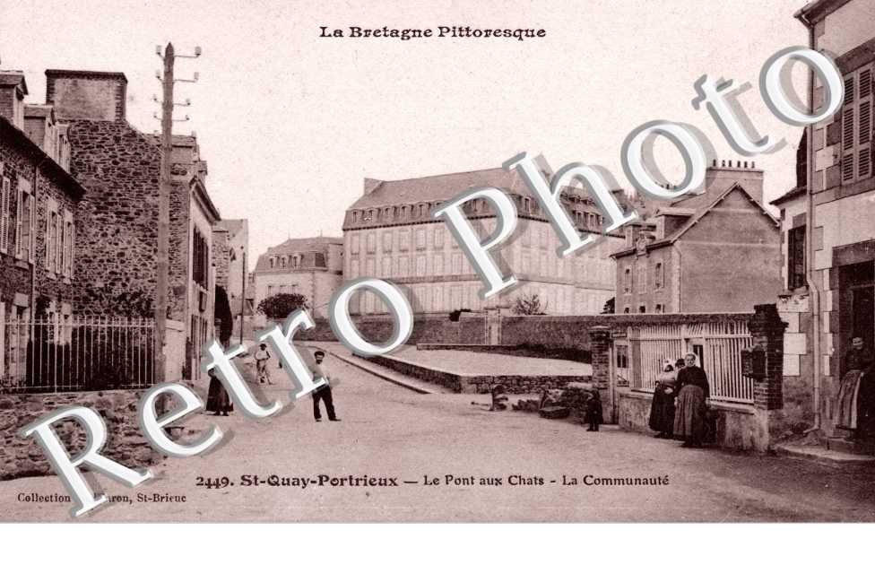 Le Pont aux Chats. La communauté.