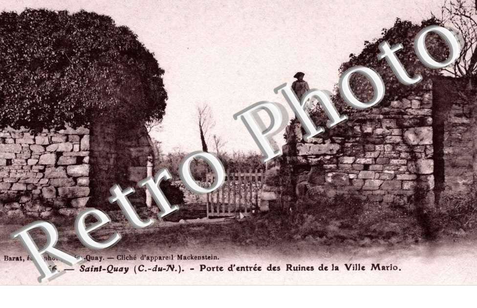 Porte d'entree des ruines de la Ville Mario