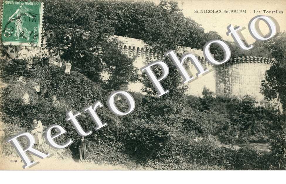 Les Tourelles