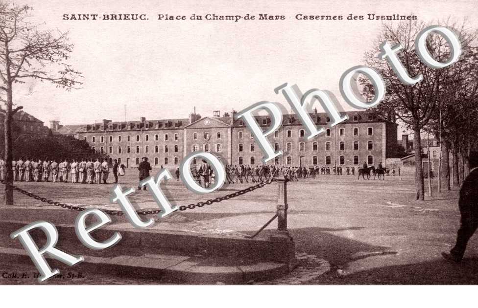 Place du Champ de mars