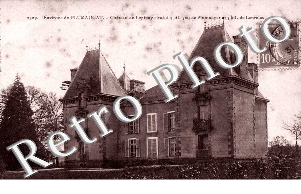 chateau de Lepinay situe a 3 klm 500 de Plumaugat