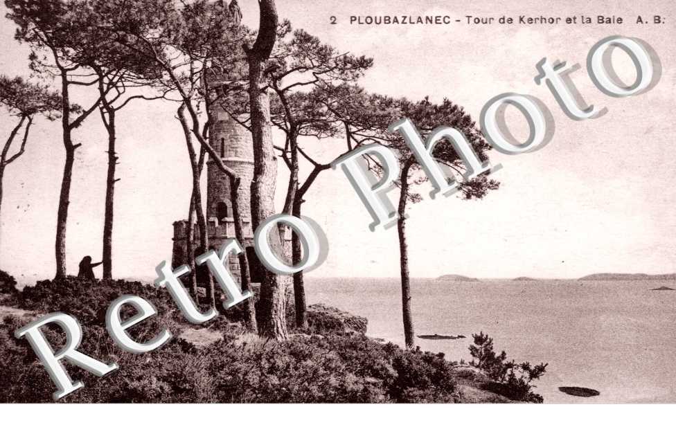 Tour de Kerhor et la Baie