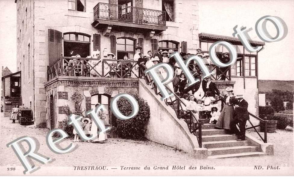 Trestraou - Terrasse du Grand Hôtel des Bains