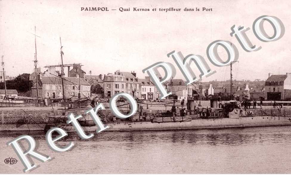 Quai Kernoa et Torpilleur dans le Port