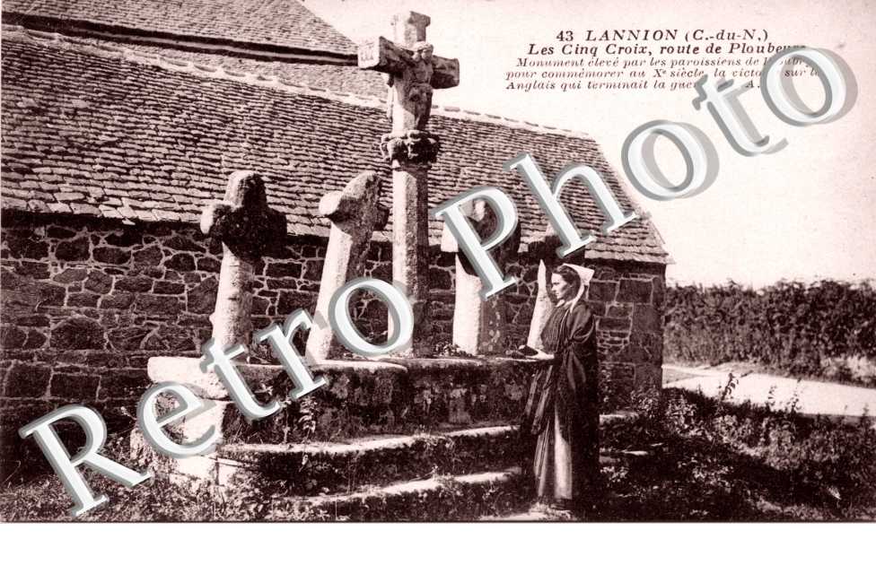 Les Cinq Croix, Route de Ploubeyre