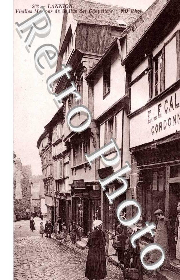 Vieilles Maisons de la Rue des Chapeliers