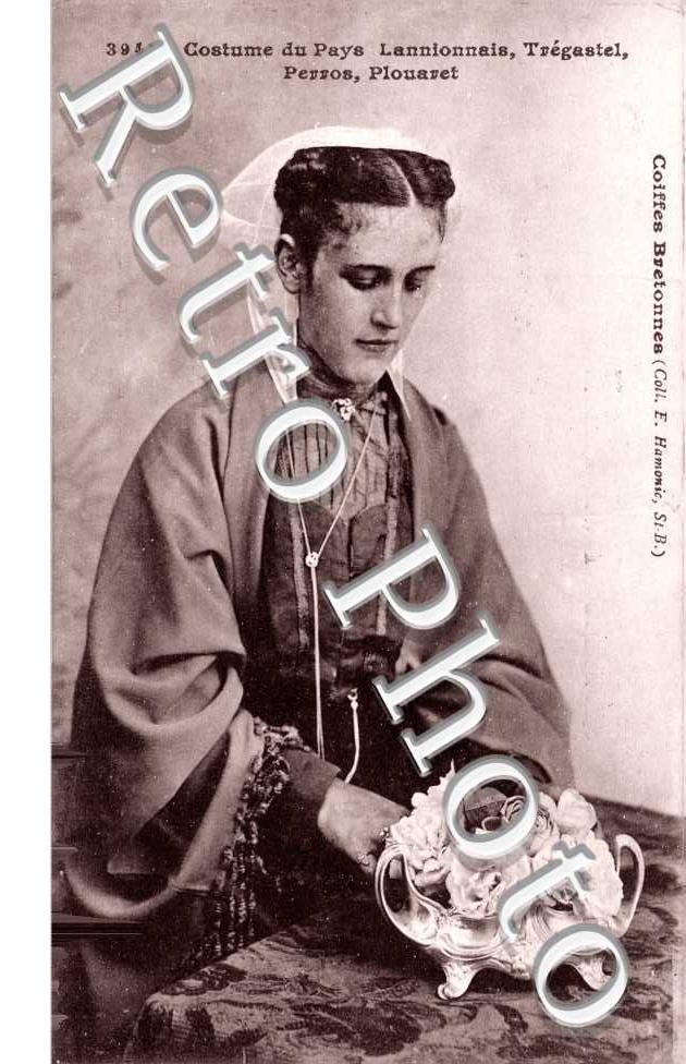 Femme en costume Traditionnel