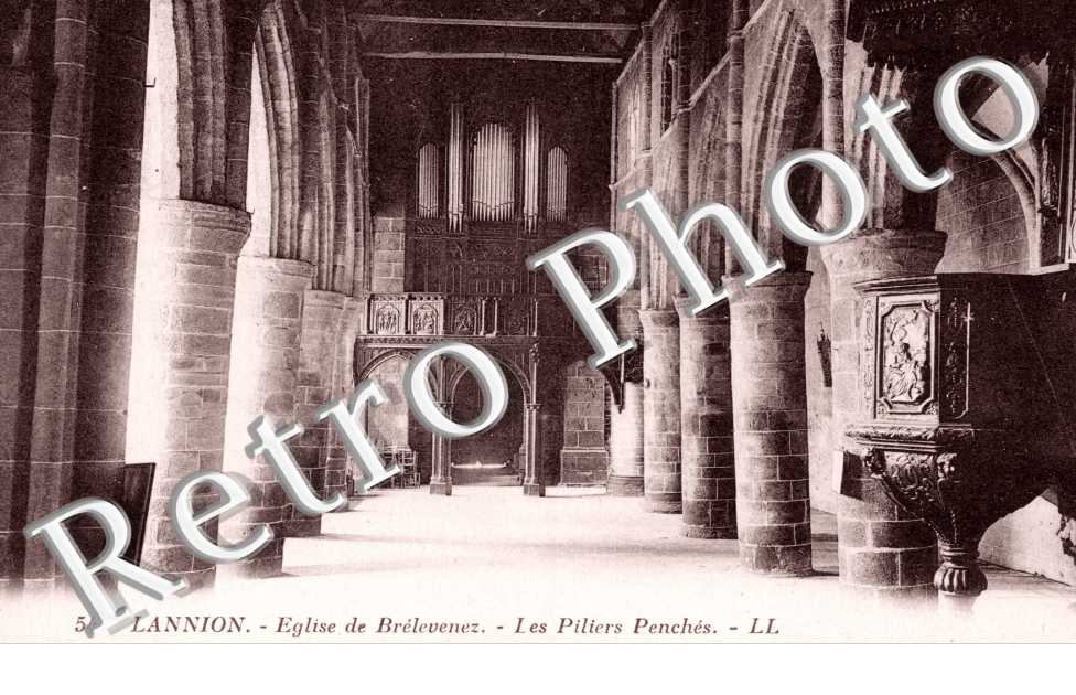 l&#039;eglise de Brelevenez