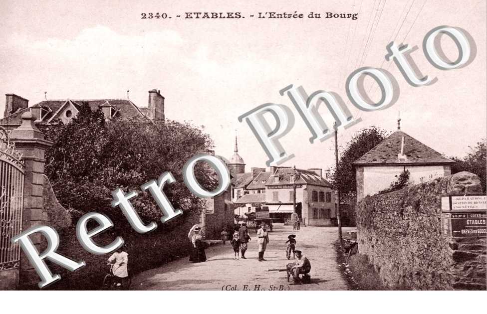 L'Entree du Bourg