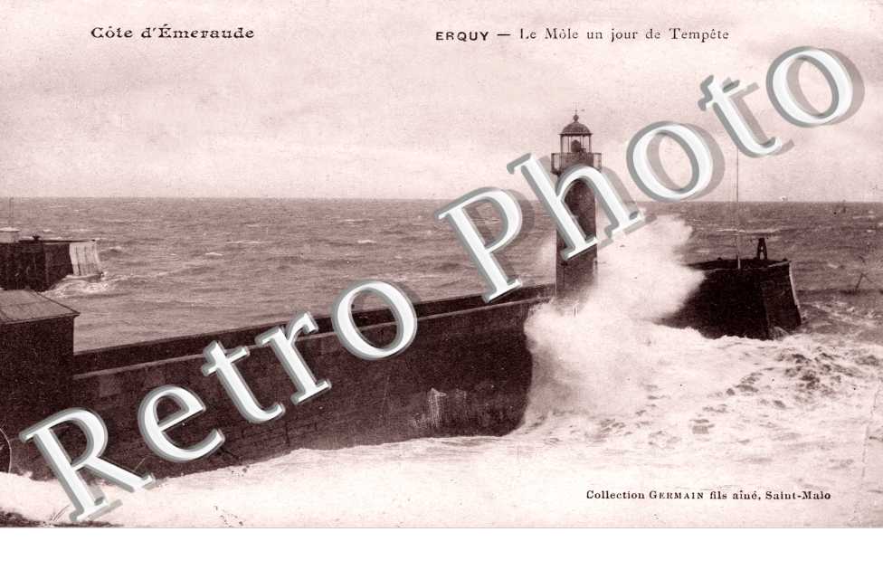 Le Mole un Jour de Tempete