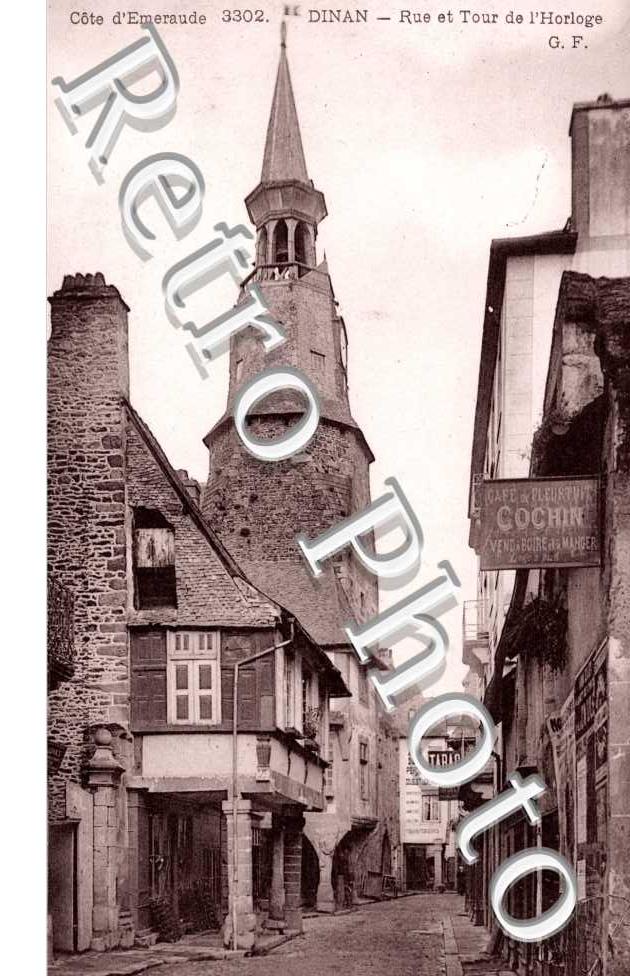 Rue et Tour de l'Horloge