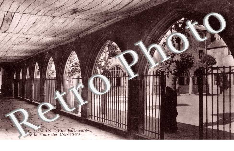Vue interieure de la Cour des Cordeliers