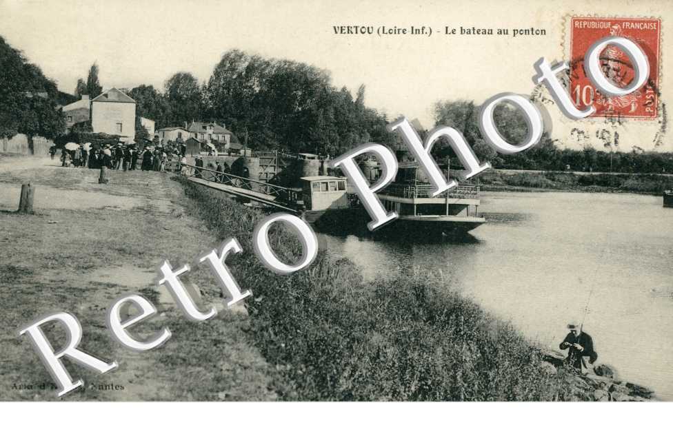 le bateau au ponton