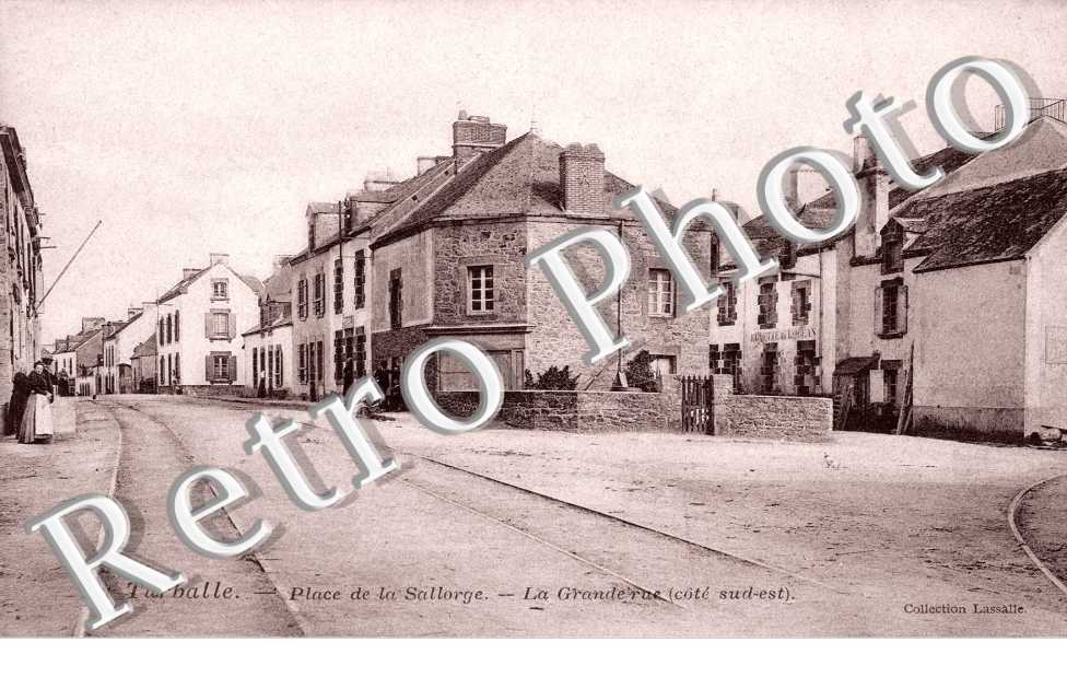 Place de la Sallorge- la Grand'rue (côté sud est)
