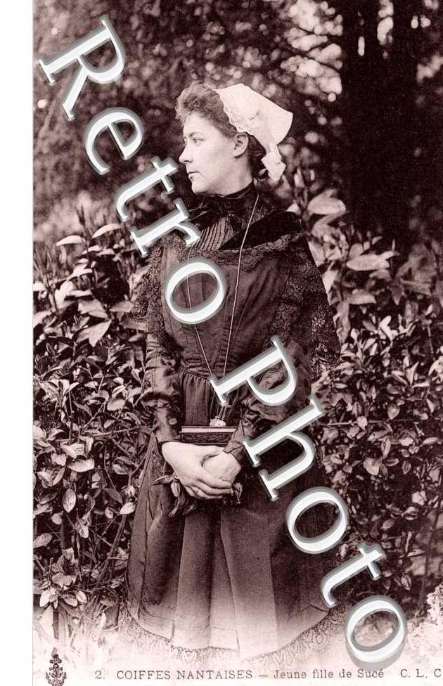 Coiffe d&#039;une jeune fille