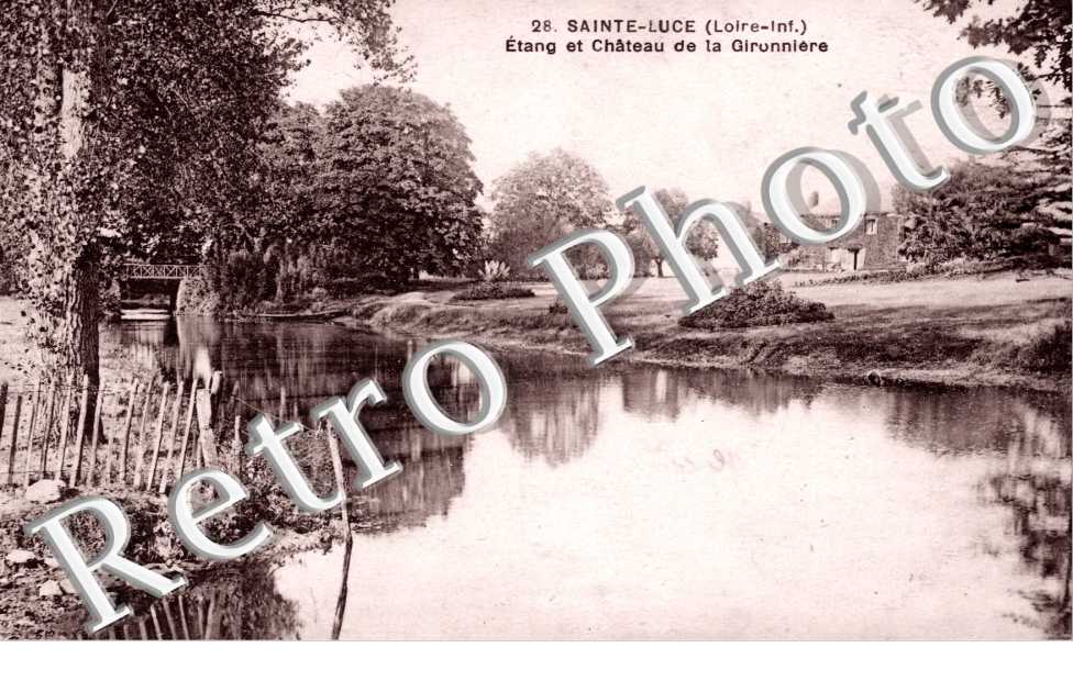 etang et chateau de la Gironniere