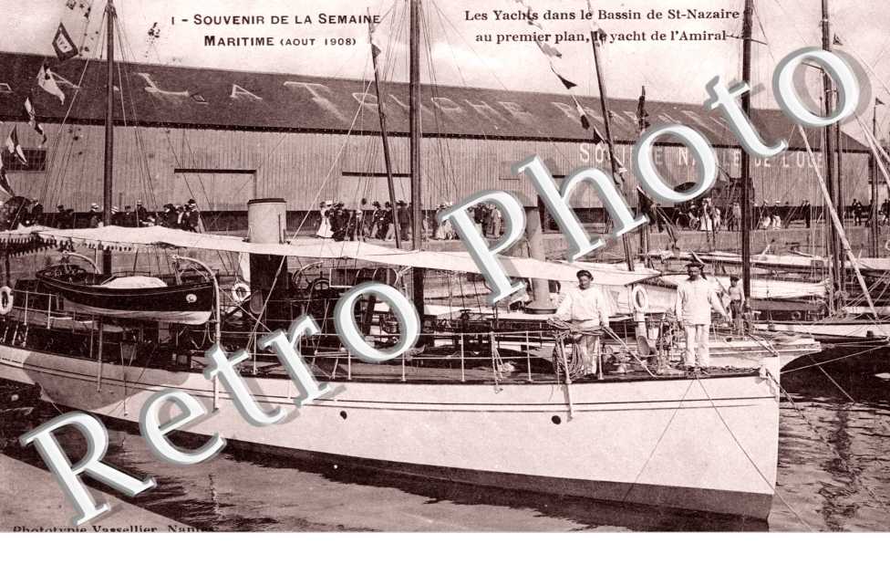 Les Yachts dans le bassin de Saint Nazaire  aout 1908