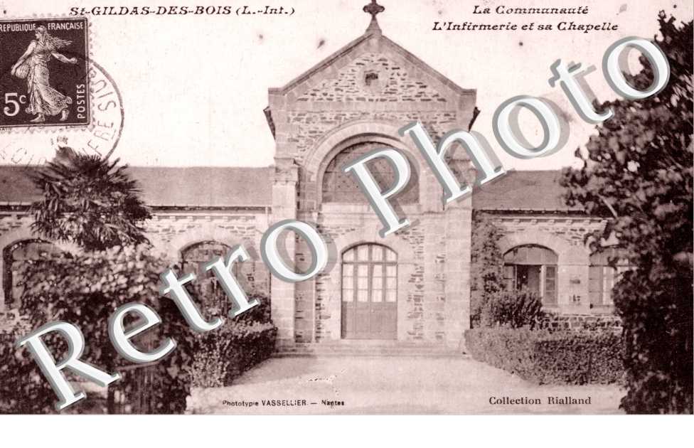 la communaute, l&#039;infirmerie et la chapelle