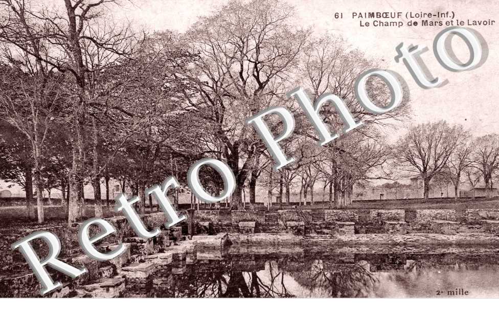 Le Champ de Mars et le Lavoir