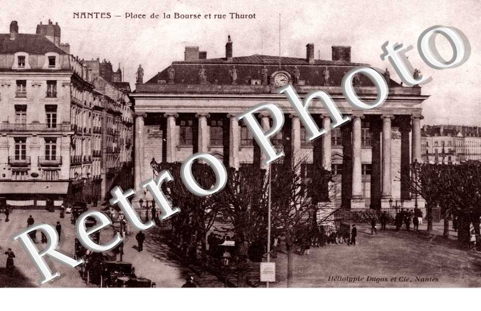 Place de la Bourse et rue Thurot